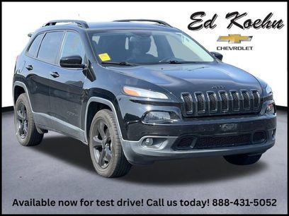 Used 2018 Jeep Cherokee Latitude w/ Altitude Package
