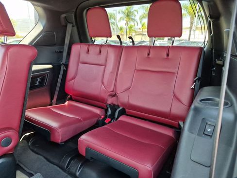 Used 2021 Lexus GX 460 Luxury w/ Sport Design Package AWD/4WD image 31