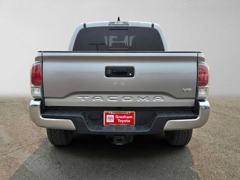 Used 2021 Toyota Tacoma TRD Off-Road AWD/4WD image 5
