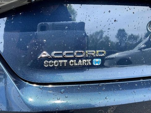 Used 2023 Honda Accord EX-L image 25