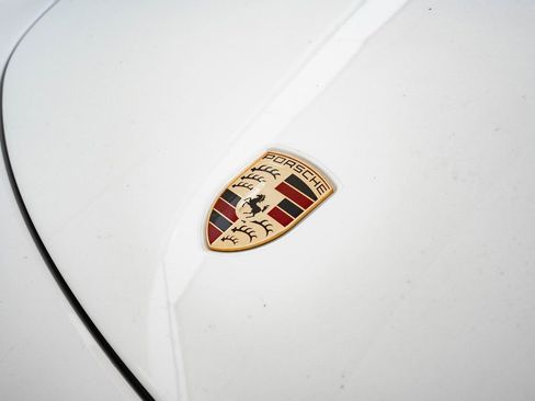 Used 2015 Porsche 911 Carrera image 16