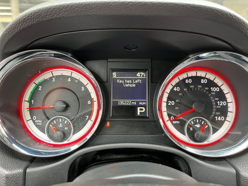 Used 2013 Dodge Durango R/T w/ Technology Group RWD image 19