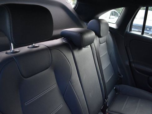 Used 2022 Mercedes-Benz GLA 35 AMG 4MATIC image 31