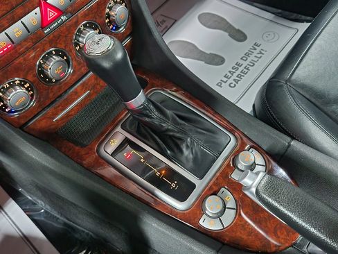 Used 2005 Mercedes-Benz SLK 55 AMG image 30