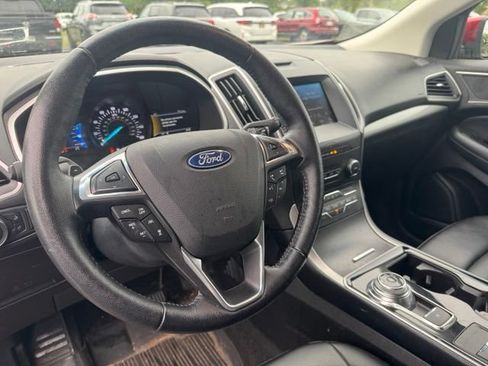 Used 2019 Ford Edge SEL w/ Equipment Group 201A AWD/4WD image 14