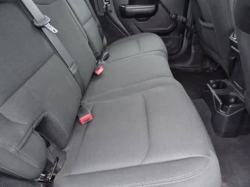 Used 2019 Jeep Wrangler Unlimited Sport image 24