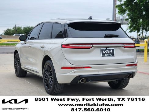 Used 2024 Lincoln Corsair AWD w/ Equipment Group 101A image 6