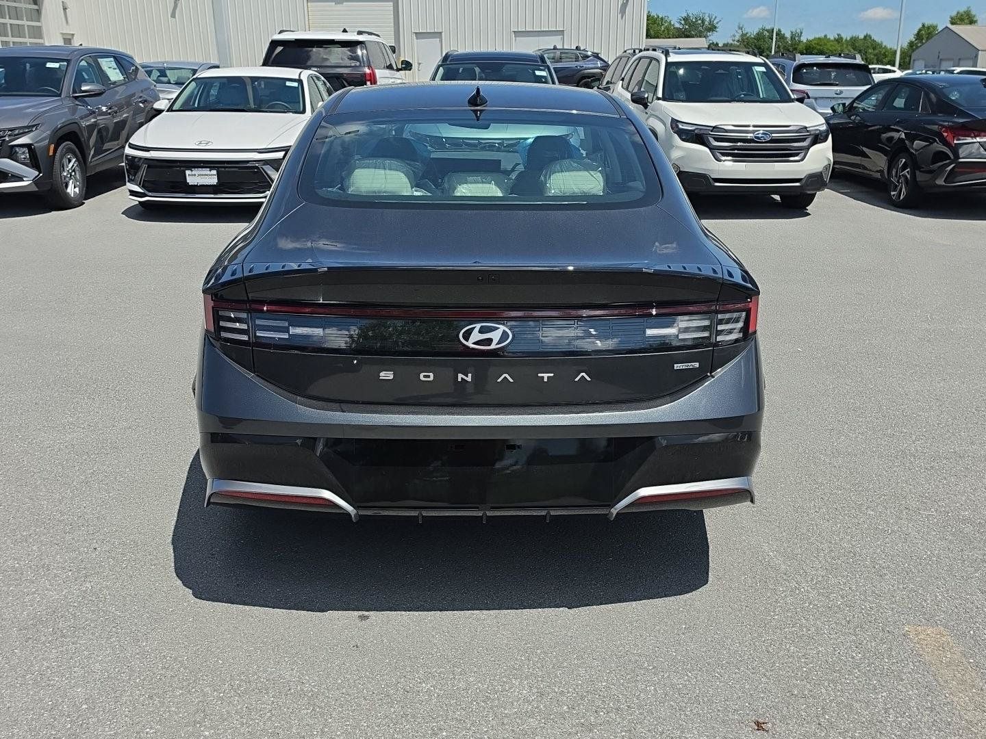 New 2026 Hyundai Sonata SEL AWD/4WD image 6