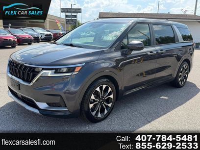 Used 2022 Kia Carnival EX