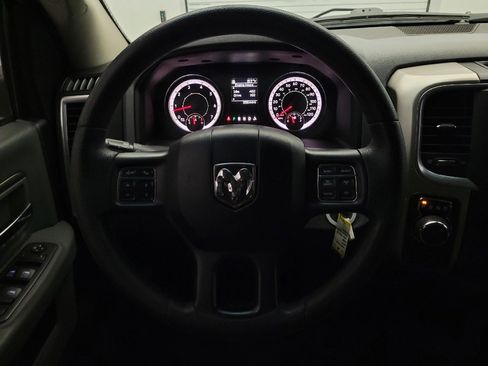 Used 2017 RAM 1500 Classic SLT image 22