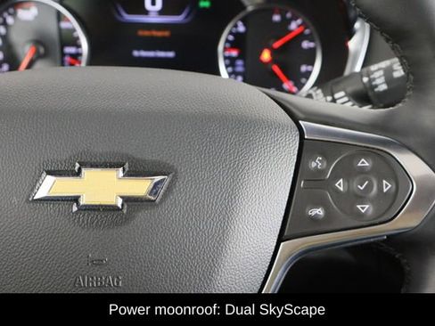 Used 2023 Chevrolet Traverse High Country image 10