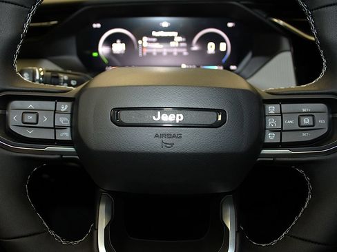 New 2026 Jeep Cherokee Limited AWD/4WD image 12
