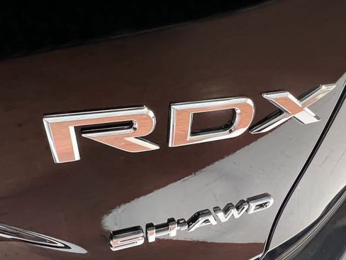 New 2026 Acura RDX SH-AWD image 9