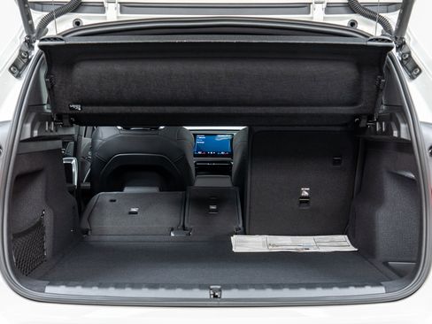 New 2025 BMW X1 xDrive28i w/ Technology Package image 10