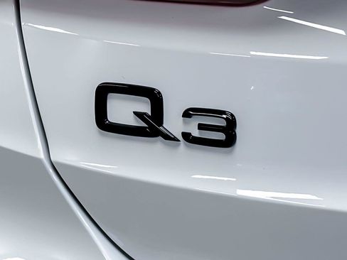New 2025 Audi Q3 2.0T Premium Plus image 25
