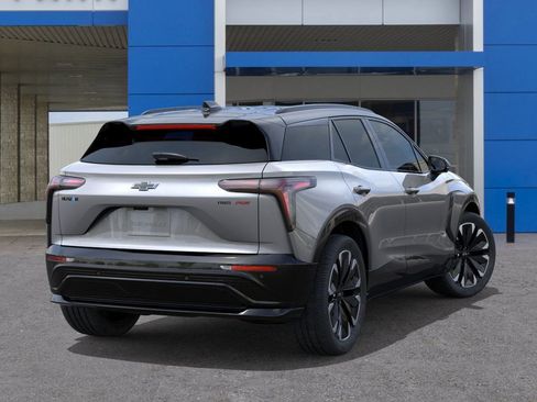 New 2026 Chevrolet Blazer EV RS image 4