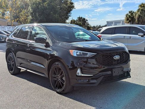 Used 2023 Ford Edge ST-Line image 2