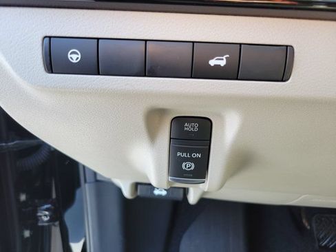 New 2026 Nissan Murano SV AWD/4WD image 17
