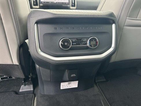 New 2026 Ford Expedition Max Active RWD image 22