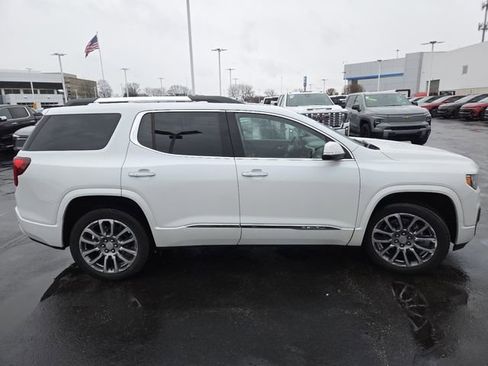 Used 2023 GMC Acadia Denali w/ Denali Ultimate Package image 23