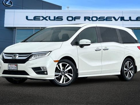 Used 2018 Honda Odyssey Elite image 1