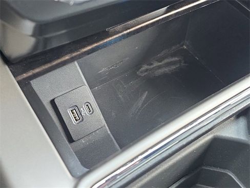 Used 2022 Ford F250 Lariat image 26