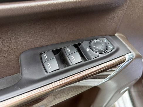 Used 2020 Chevrolet Silverado 1500 RST AWD/4WD image 18