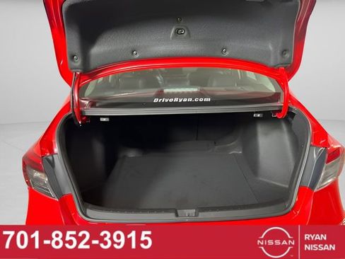 Used 2024 Honda Civic Touring image 7