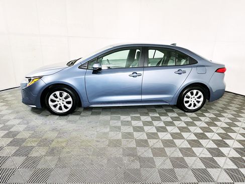 Used 2024 Toyota Corolla LE image 6