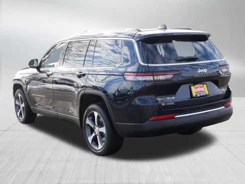 Used 2023 Jeep Grand Cherokee L Limited image 5