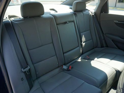 Used 2019 Chevrolet Impala LT w/ Sunroof and Spoiler Package FWD image 26