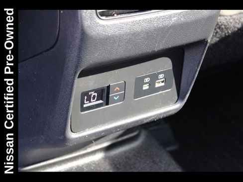Certified 2023 Nissan Rogue SL w/ SL Premium Package AWD/4WD image 28