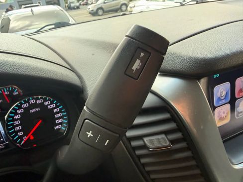 Used 2017 Chevrolet Tahoe LT image 15