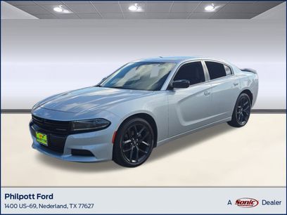 Used 2022 Dodge Charger SXT w/ Blacktop Package