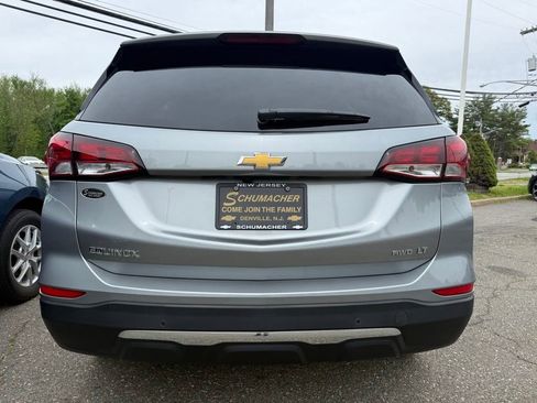 Used 2024 Chevrolet Equinox LT AWD/4WD image 4