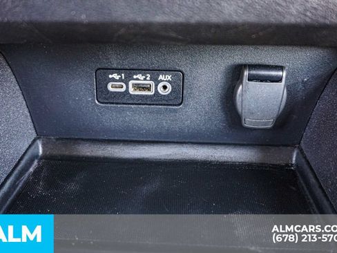 Used 2025 Nissan Altima 2.5 SV FWD image 40