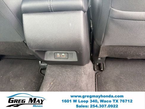 Used 2025 Nissan Altima 2.5 SV FWD image 30
