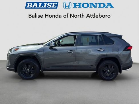 Used 2021 Toyota RAV4 LE w/ Carpet Mat Package (TMS) AWD/4WD image 2