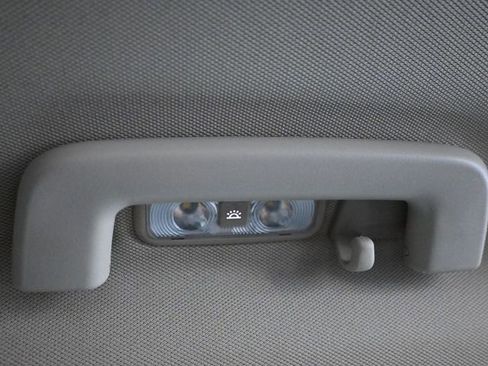 Used 2023 Lincoln Nautilus Reserve FWD image 17