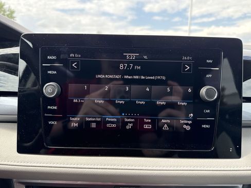 New 2025 Volkswagen Taos SEL image 16