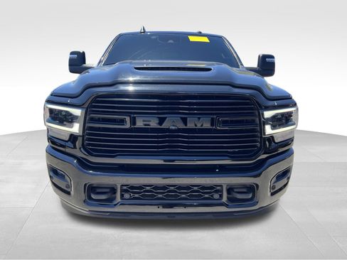 Used 2023 RAM 3500 Laramie AWD/4WD image 2