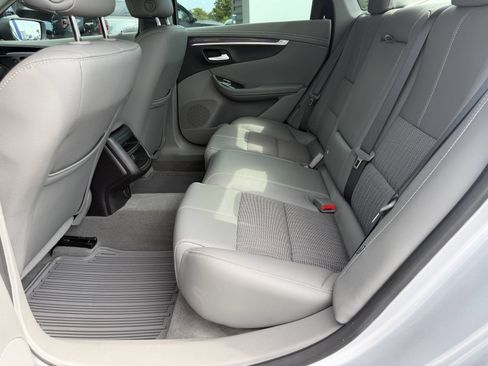 Used 2019 Chevrolet Impala LS FWD image 22