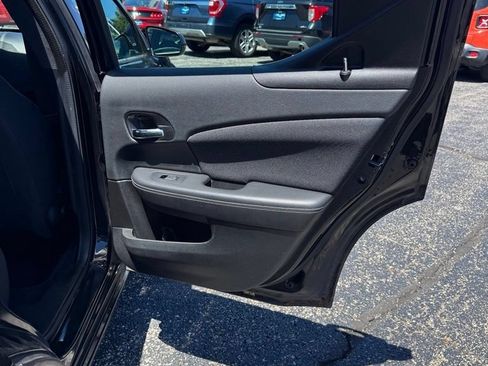 Used 2013 Dodge Avenger SXT w/ Blacktop Pkg FWD image 17