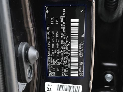 Used 2021 Toyota Highlander Platinum AWD/4WD image 25