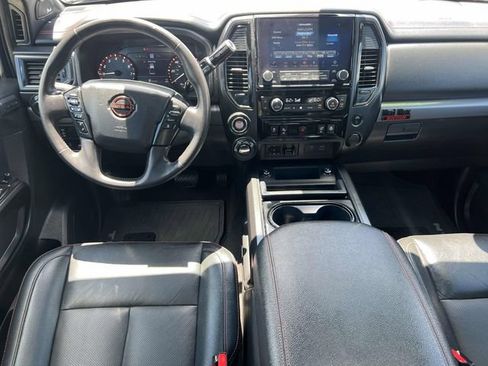 Used 2024 Nissan Titan PRO-4X w/ Pro-4x Convenience Package AWD/4WD image 15