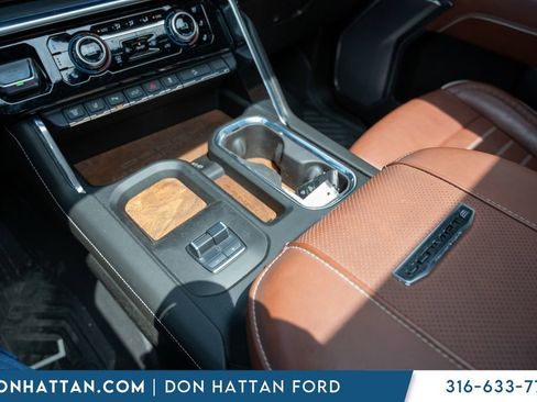 Used 2024 GMC Sierra 3500 Denali Ultimate AWD/4WD image 12