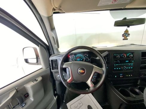 Used 2016 Chevrolet Express 3500 LT w/ LT Preferred Equipment Group RWD image 35