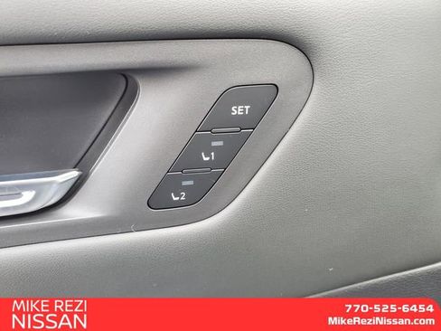 New 2026 Nissan Leaf Platinum+ w/ Cargo Package (Platinum+) image 13