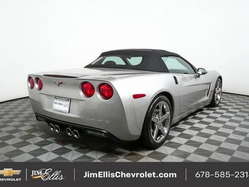 Used 2006 Chevrolet Corvette Convertible w/ Preferred Equipment Group image 3