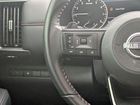 Used 2024 Nissan Pathfinder Rock Creek image 13